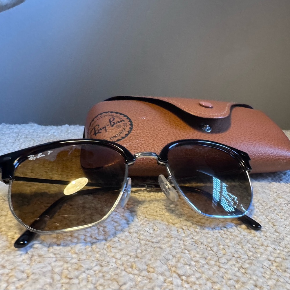 Ray-Ban new clubmaster polished Havana frames with sun polarized gradient lenses